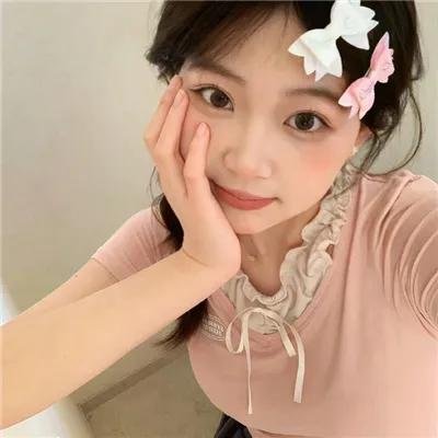 大学新生的秘密生活
